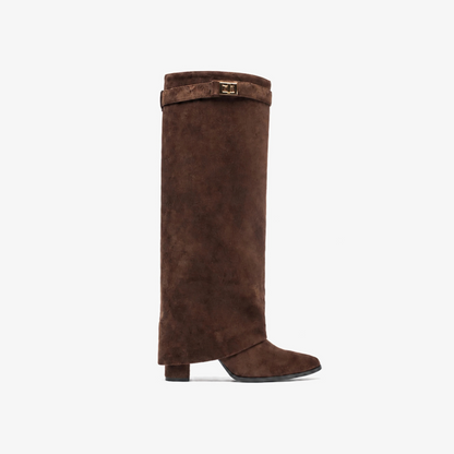Braun Suede